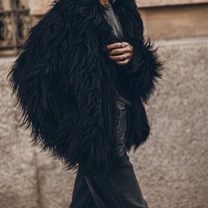 BLACK SHAG  FAUX FUR JACKET